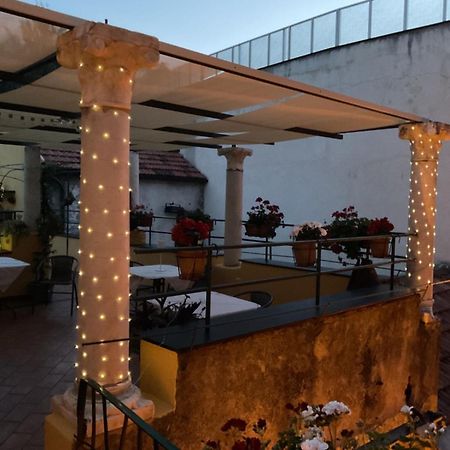 Bed & Breakfast Scia Dina 토이라노 외부 사진