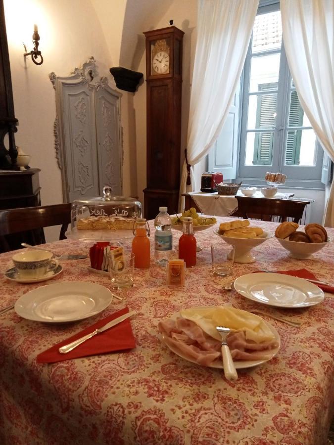 Bed & Breakfast Scia Dina 토이라노 외부 사진