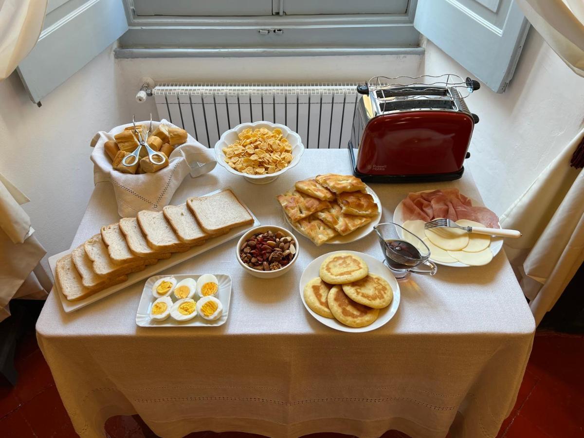 Bed & Breakfast Scia Dina 토이라노 외부 사진